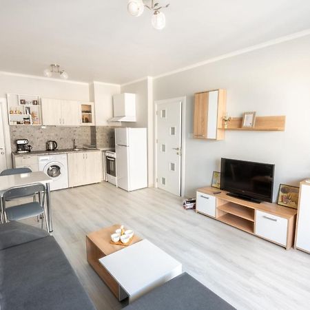 Lovely 1Bed Apartment For 4 Guests & Free Parking Plowdiw Exterior foto