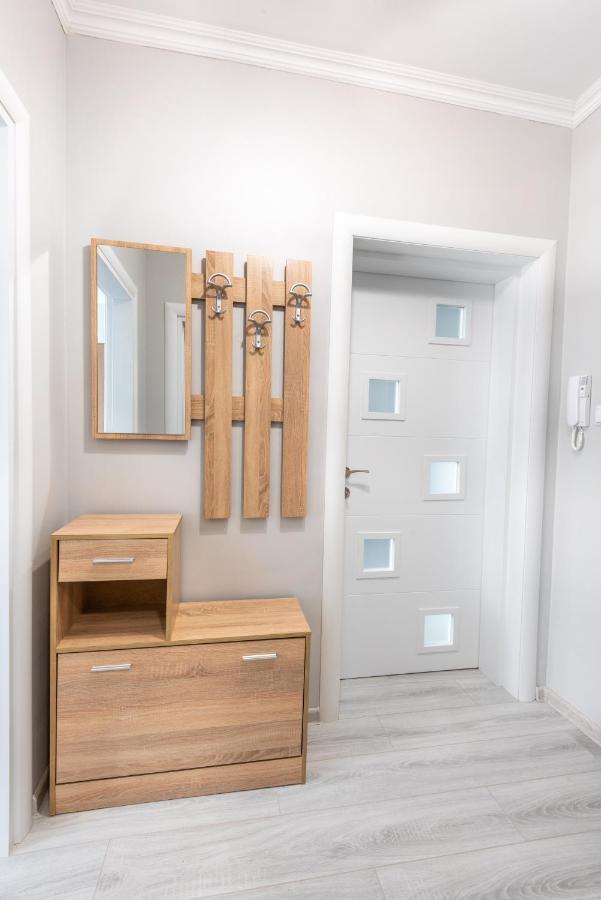 Lovely 1Bed Apartment For 4 Guests & Free Parking Plowdiw Exterior foto